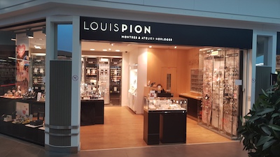 Devanture boutique Louis Pion